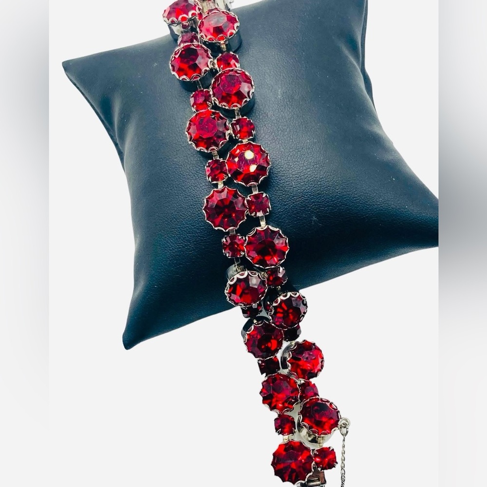 Vintage Intense Red Rhinestone Bling Bracelet